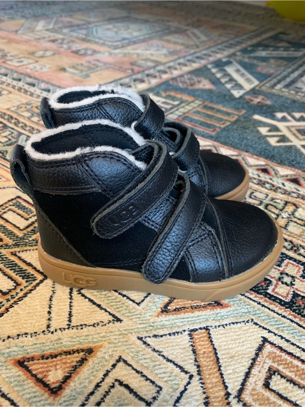 UGG Kids Black Leather & Shearling Lined Boots with Gum Sole